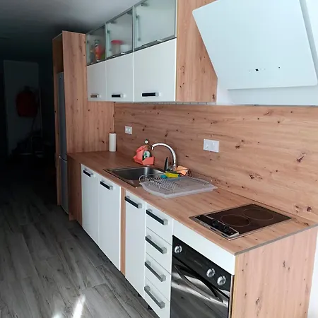 Europa Buena Ubicacion Apartment *