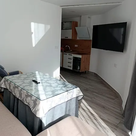 Europa Buena Ubicacion Apartment